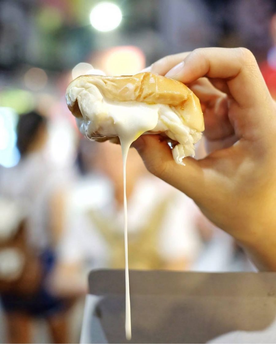 LINE MAN ขนมปังเจ้าอร่อยเด็ดเยาวราช LINE MAN ขนมปังเยาวราช